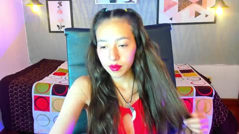 Snapshot of valeria_rossi7 chatting on December 24, 5:44 pm Valeria online show from December 24, 5:44 pm