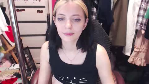 ValeriaXKiss online show from March 10, 9:29 pm