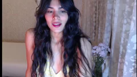 valerie_dreams online show from October 20, 3:44 am