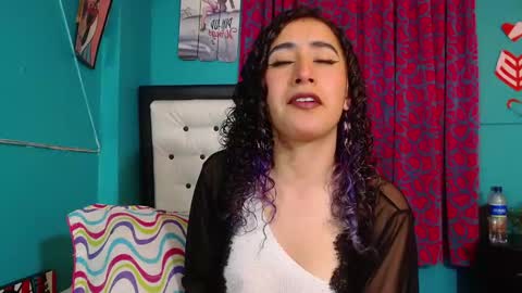 vale online show from September 25, 6:26 pm