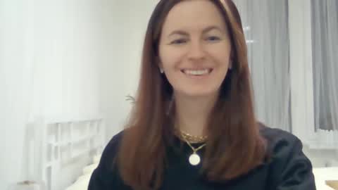 Snapshot of valerie_rose777 chatting on December 24, 10:28 pm valerie_rose777 online show from December 24, 10:28 pm