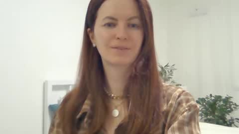 Snapshot of valerie_rose777 chatting on March 7, 6:54 pm valerie_rose777 online show from March 7, 6:54 pm