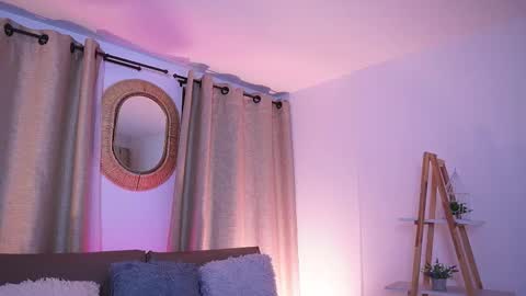 Valerie Style3 online show from November 11, 4:25 am