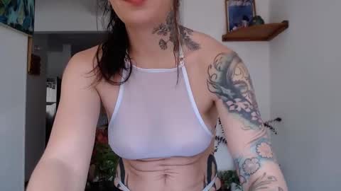 Val online show from January 13, 3:31 pm