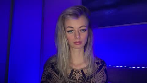 Valerie  online show from February 20, 3:25 pm