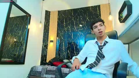 VALERIO  online show from April 26, 2:53 am