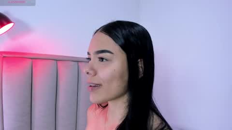 Cris  online show from May 17, 3:21 pm