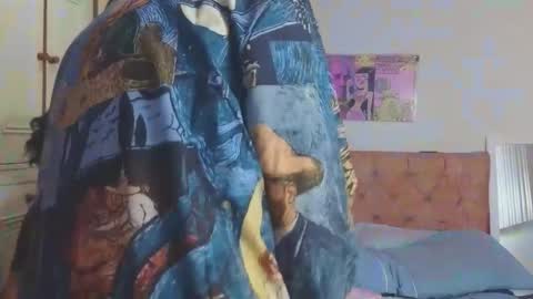 valery_lovex_ online show from May 13, 2:21 am
