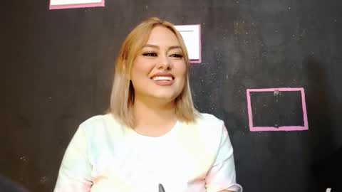 Valerie online show from February 2, 9:13 pm