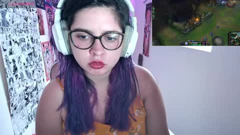 Im Violet online show from April 3, 9:22 pm