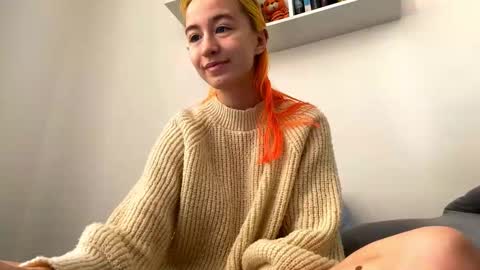 Emily online show from February 9, 7:56 am