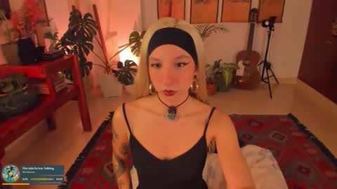      online show from February 3, 12:18 am