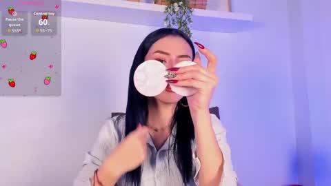 vamp  online show from April 7, 9:50 pm