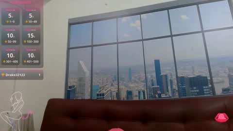 VANESA online show from November 7, 2:30 pm