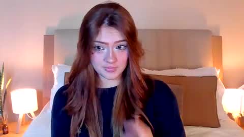 vanessa_foxyy online show from June 10, 8:29 pm