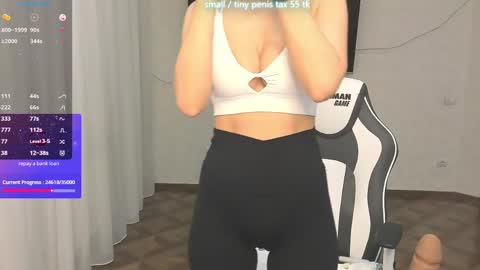 Vanessa online show from April 21, 5:20 pm