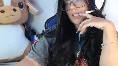 Vane Wead online show from July 20, 4:48 am
