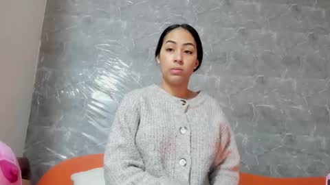 vanessaadol online show from February 11, 10:03 am