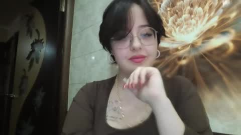 vanessashadow online show from September 22, 4:11 pm