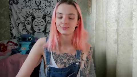 Adelina online show from February 4, 7:40 am