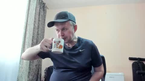 vano_822 online show from May 11, 8:32 am