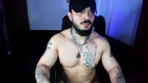 vanvelckan_ online show from December 2, 4:21 am