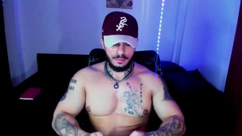 vanvelckan_ online show from October 26, 9:14 pm