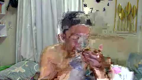 vanxxx2005 online show from March 31, 6:03 am