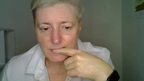 vea_motty online show from December 19, 2:45 pm