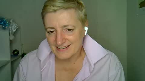 vea_motty online show from January 9, 5:40 pm