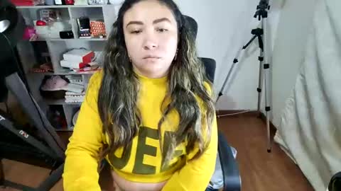 Im VelaI will be Christmas and New Year with my family December 22 to January 13 I will miss you guys. online show from March 30, 6:02 am