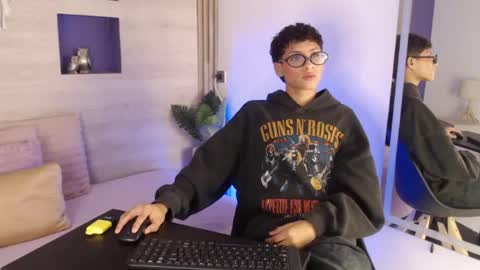 An online show from May 18, 3:05 am