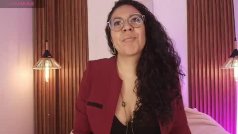 Emma Curly online show from May 5, 12:33 pm
