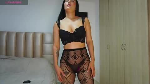 velvet online show from April 16, 10:56 pm