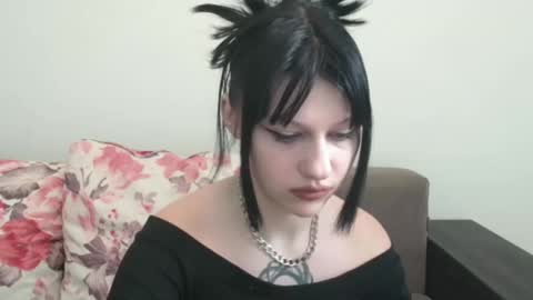 Naly online show from February 12, 7:13 am