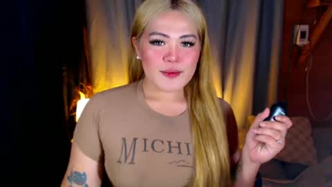 I am Colly Your mystery girl online show from June 27, 1:33 am