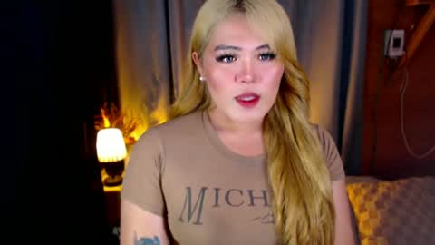 I am Colly Your mystery girl online show from June 28, 12:12 pm