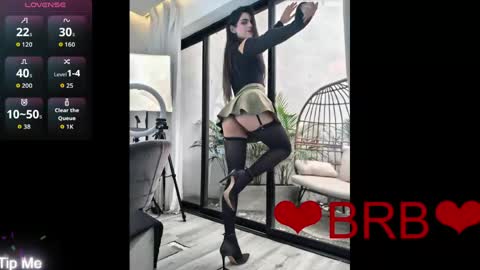 VENUS online show from April 28, 11:36 am