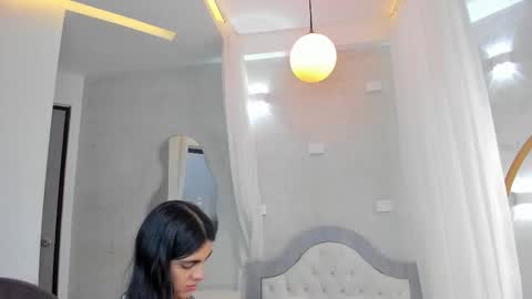 VENUS online show from December 15, 11:39 am