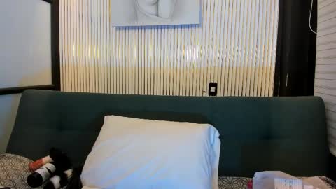 Venus online show from February 20, 9:06 pm