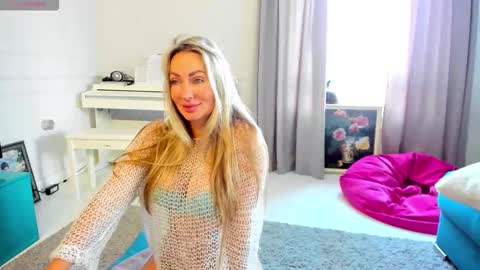 Snapshot of veola_new chatting on September 11, 4:25 am Violetta  online show from September 11, 4:25 am