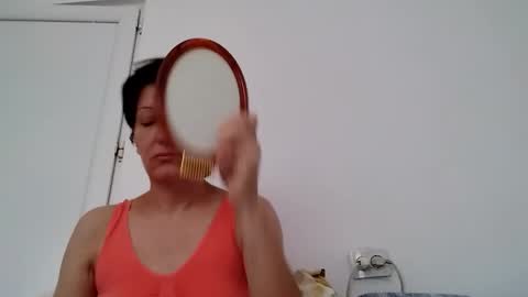 Vera online show from September 28, 2:15 pm