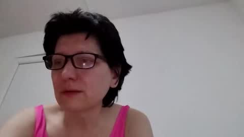 Vera online show from April 15, 7:58 pm