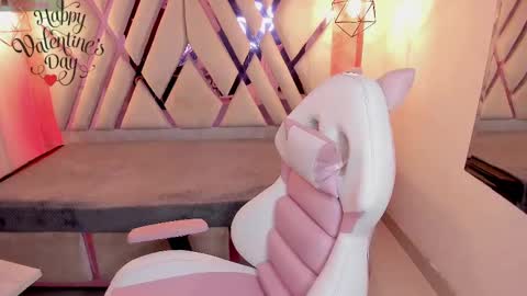 Domelipa  online show from February 14, 2:44 pm