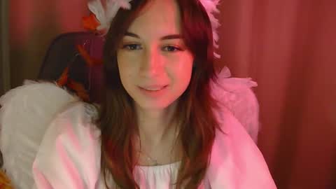 Una online show from November 1, 2:38 pm