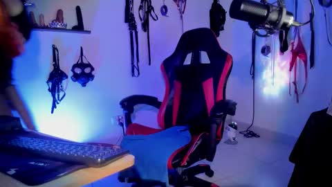 mistress VERESSKA ARDILA online show from October 2, 8:40 pm