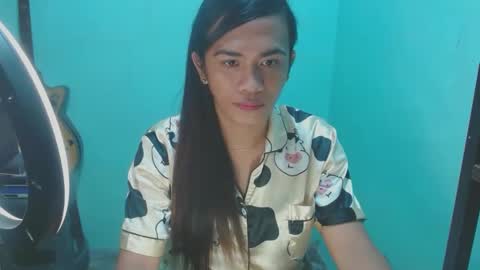 verhenia online show from January 14, 12:00 am