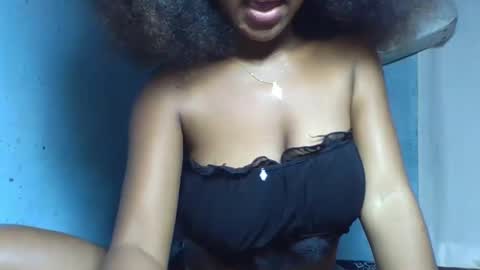 verolla31 online show from March 8, 7:42 pm