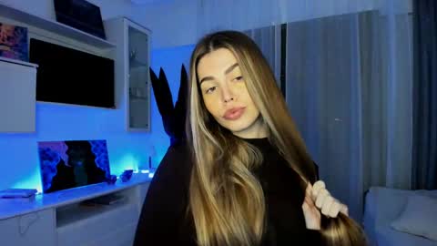 Lolitalolz online show from January 16, 10:02 pm