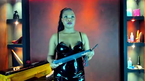 veronica_bdsm online show from June 13, 2:05 pm